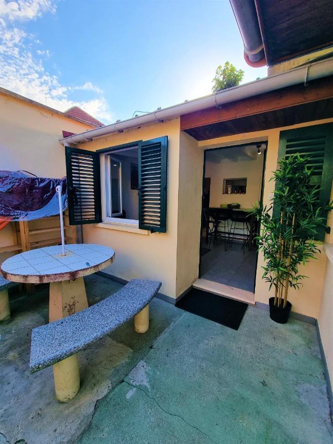 Petite Maison Au Calme อิพิเนย์-ซัวร์-แซน ภายนอก รูปภาพ